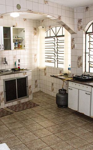 Casa para alugar com 70m², 1 quarto e 2 vagas Casa para alugar com 70m², 1 quarto e 2 vagasCozinha