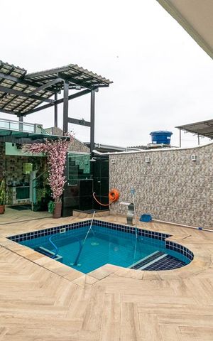Casa à venda com 400m², 3 quartos e 2 vagas Casa à venda com 400m², 3 quartos e 2 vagasVaranda da frente
