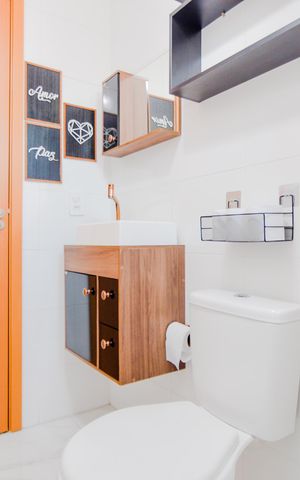 Apartamento à venda com 60m², 2 quartos e 1 vagaBanheiro Social