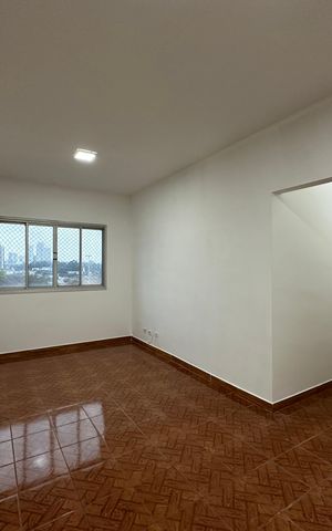 Apartamento à venda com 58m², 2 quartos e 1 vaga Apartamento à venda com 58m², 2 quartos e 1 vagaSala
