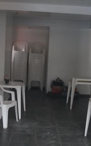 Apartamento à venda com 58m², 2 quartos e 1 vaga Apartamento à venda com 58m², 2 quartos e 1 vagaÁrea comum - Salão de festas