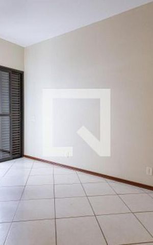 Apartamento à venda com 110m², 4 quartos e 2 vagas Apartamento à venda com 110m², 4 quartos e 2 vagasQuarto