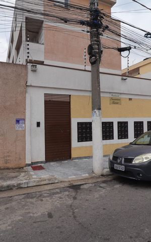 Apartamento para alugar com 38m², 2 quartos e sem vagaFachada