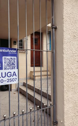 Casa para alugar com 150m², 2 quartos e 1 vagaFachada