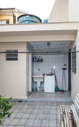 Casa para alugar com 150m², 2 quartos e 1 vagaÁrea de Serviço