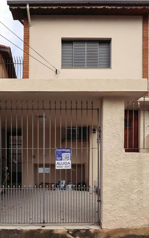 Casa para alugar com 150m², 2 quartos e 1 vagaFachada