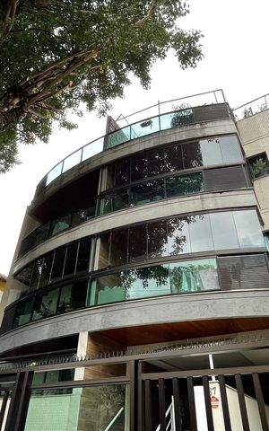 Apartamento à venda com 93m², 2 quartos e 1 vaga Apartamento à venda com 93m², 2 quartos e 1 vagaFachada