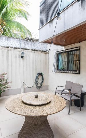 Apartamento à venda com 93m², 2 quartos e 1 vagaVaranda da Sala