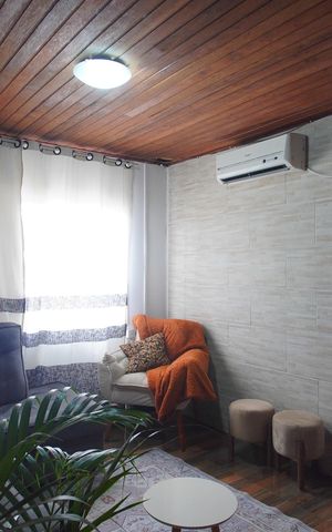 Casa à venda com 125m², 3 quartos e 2 vagasSala