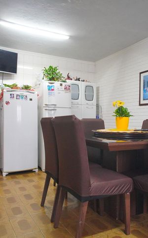 Casa à venda com 125m², 3 quartos e 2 vagasCozinha
