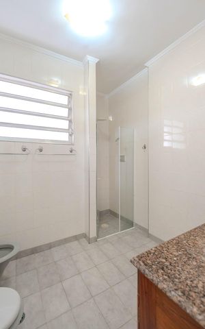 Apartamento à venda com 163m², 3 quartos e sem vaga Apartamento à venda com 163m², 3 quartos e sem vagaBanheiro
