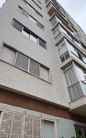 Apartamento à venda com 163m², 3 quartos e sem vaga Apartamento à venda com 163m², 3 quartos e sem vagaFachada