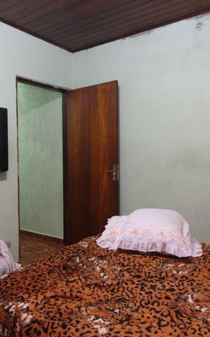 Casa à venda com 133m², 3 quartos e 2 vagassuíte