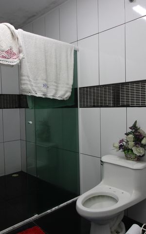 Casa à venda com 133m², 3 quartos e 2 vagasBanheiro da Suíte