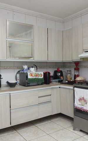 Casa à venda com 133m², 3 quartos e 2 vagascozinha / sala de jantar