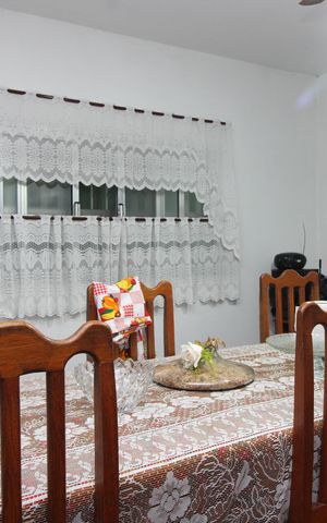 Casa à venda com 133m², 3 quartos e 2 vagascozinha / sala de jantar
