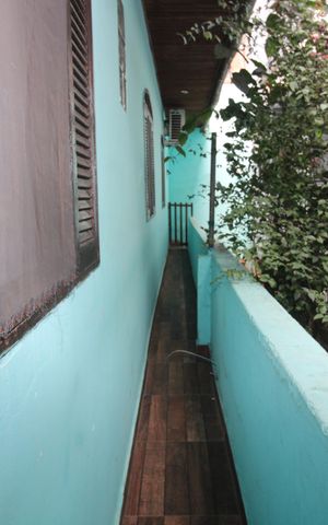 Casa à venda com 133m², 3 quartos e 2 vagascorredor superior