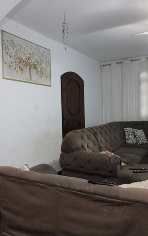 Casa à venda com 133m², 3 quartos e 2 vagassala