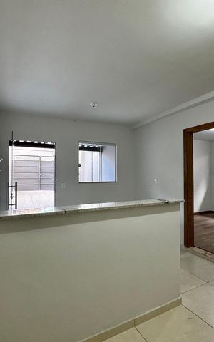 Casa para alugar com 65m², 2 quartos e 1 vaga