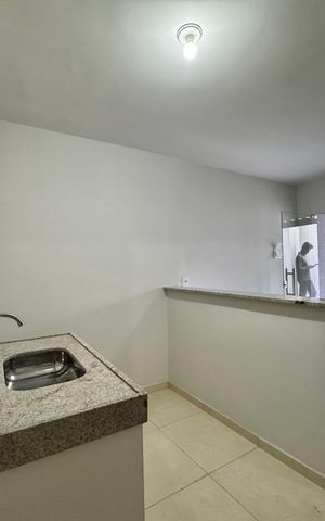 Casa para alugar com 65m², 2 quartos e 1 vaga