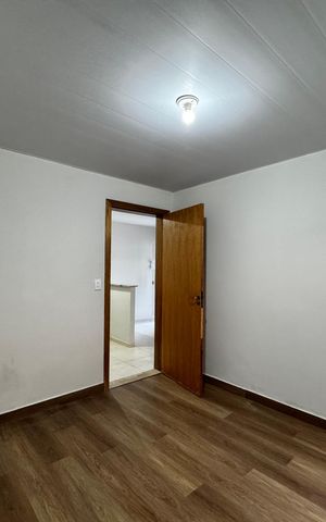 Casa para alugar com 65m², 2 quartos e 1 vaga