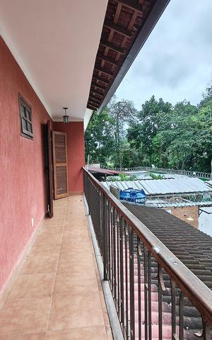 Casa de condomínio para alugar com 450m², 5 quartos e 2 vagas