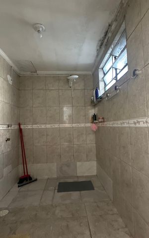 Casa à venda com 252m², 4 quartos e 1 vagaBanheiro da Suíte