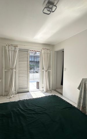 Casa à venda com 252m², 4 quartos e 1 vagaSuíte