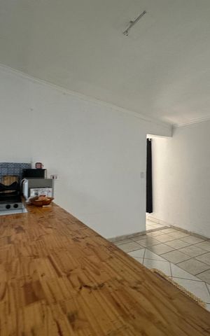Casa à venda com 252m², 4 quartos e 1 vagaz