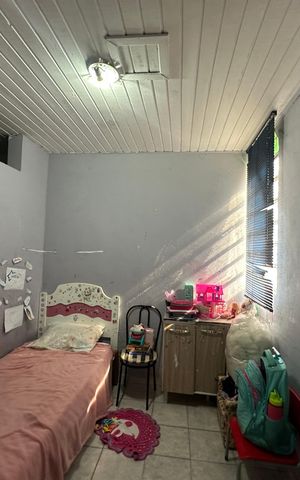 Casa à venda com 252m², 4 quartos e 1 vagaQuarto 1