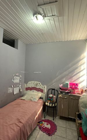 Casa à venda com 252m², 4 quartos e 1 vagaQuarto 1