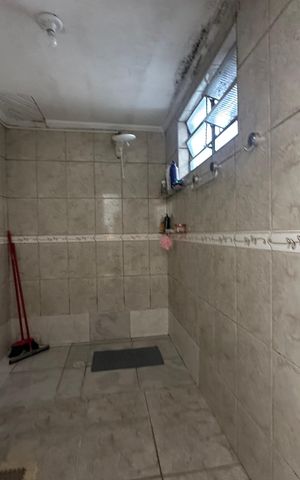 Casa à venda com 252m², 4 quartos e 1 vagaBanheiro da Suíte