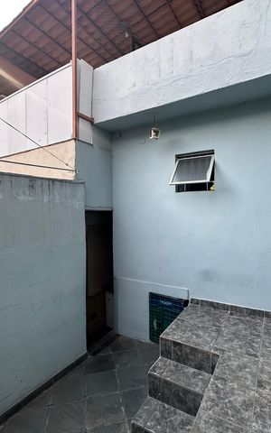 Casa à venda com 252m², 4 quartos e 1 vagaQuintal