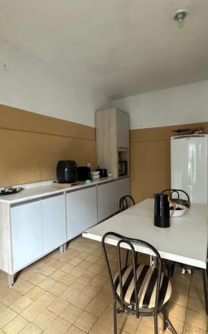 Casa à venda com 252m², 4 quartos e 1 vagaCozinha