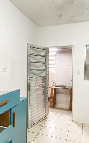Casa para alugar com 58m², 2 quartos e 1 vaga Casa para alugar com 58m², 2 quartos e 1 vagaQuarto 1