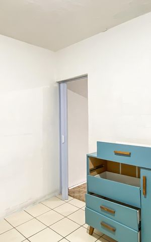 Casa para alugar com 58m², 2 quartos e 1 vaga Casa para alugar com 58m², 2 quartos e 1 vagaQuarto 1