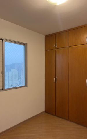 Apartamento para alugar com 75m², 3 quartos e 1 vaga