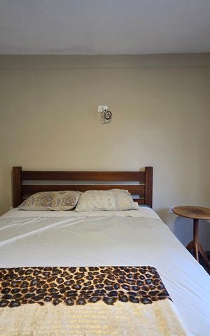 Casa para alugar com 250m², 4 quartos e 5 vagas Casa para alugar com 250m², 4 quartos e 5 vagasSuíte 2