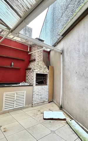 Casa de condomínio à venda com 192m², 3 quartos e 2 vagas Casa de condomínio à venda com 192m², 3 quartos e 2 vagasChurrasqueira