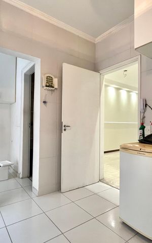 Casa de condomínio à venda com 192m², 3 quartos e 2 vagas Casa de condomínio à venda com 192m², 3 quartos e 2 vagasCozinha
