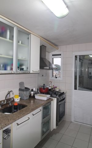 Apartamento para alugar com 136m², 3 quartos e 2 vagasCozinha / Área de Serviço