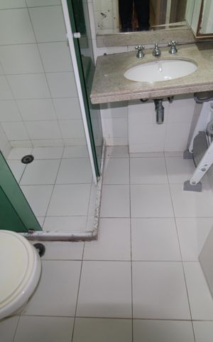 Apartamento para alugar com 136m², 3 quartos e 2 vagasQuarto 1 - Banheiro