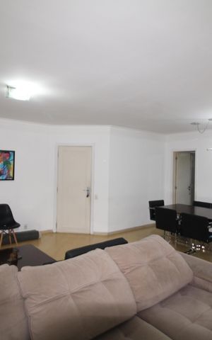 Apartamento para alugar com 136m², 3 quartos e 2 vagasSala