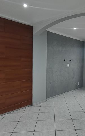 Apartamento para alugar com 80m², 3 quartos e 1 vaga Apartamento para alugar com 80m², 3 quartos e 1 vagaSala