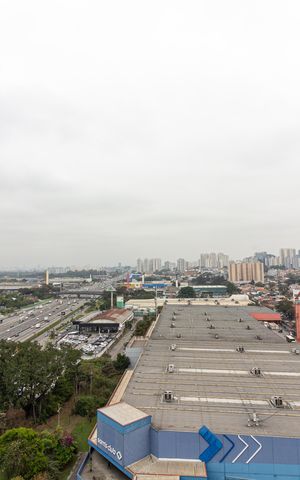 Apartamento para alugar com 40m², 2 quartos e 1 vagaCozinha e Área de Serviço - vista