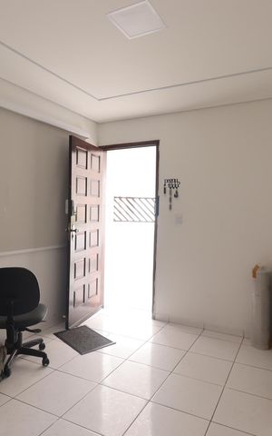 Casa à venda com 135m², 2 quartos e 3 vagasSala
