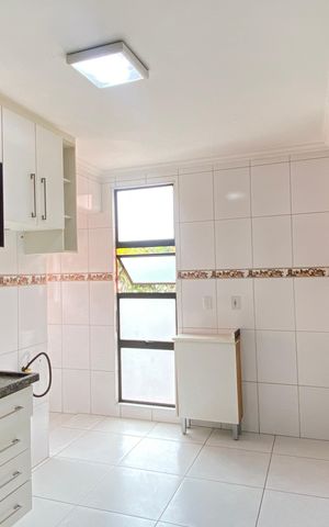 Apartamento para alugar com 65m², 2 quartos e 1 vagaCozinha - Área de Serviço