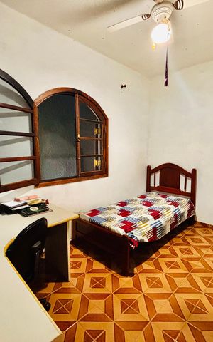 Casa à venda com 156m², 2 quartos e 2 vagas Casa à venda com 156m², 2 quartos e 2 vagasQuarto 2