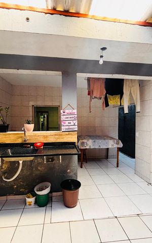 Casa à venda com 156m², 2 quartos e 2 vagas Casa à venda com 156m², 2 quartos e 2 vagasÁrea churrasqueira