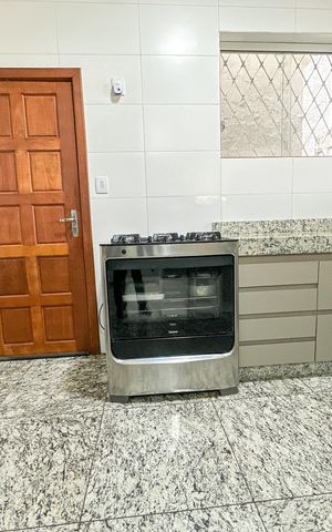 Casa à venda com 360m², 5 quartos e 5 vagas